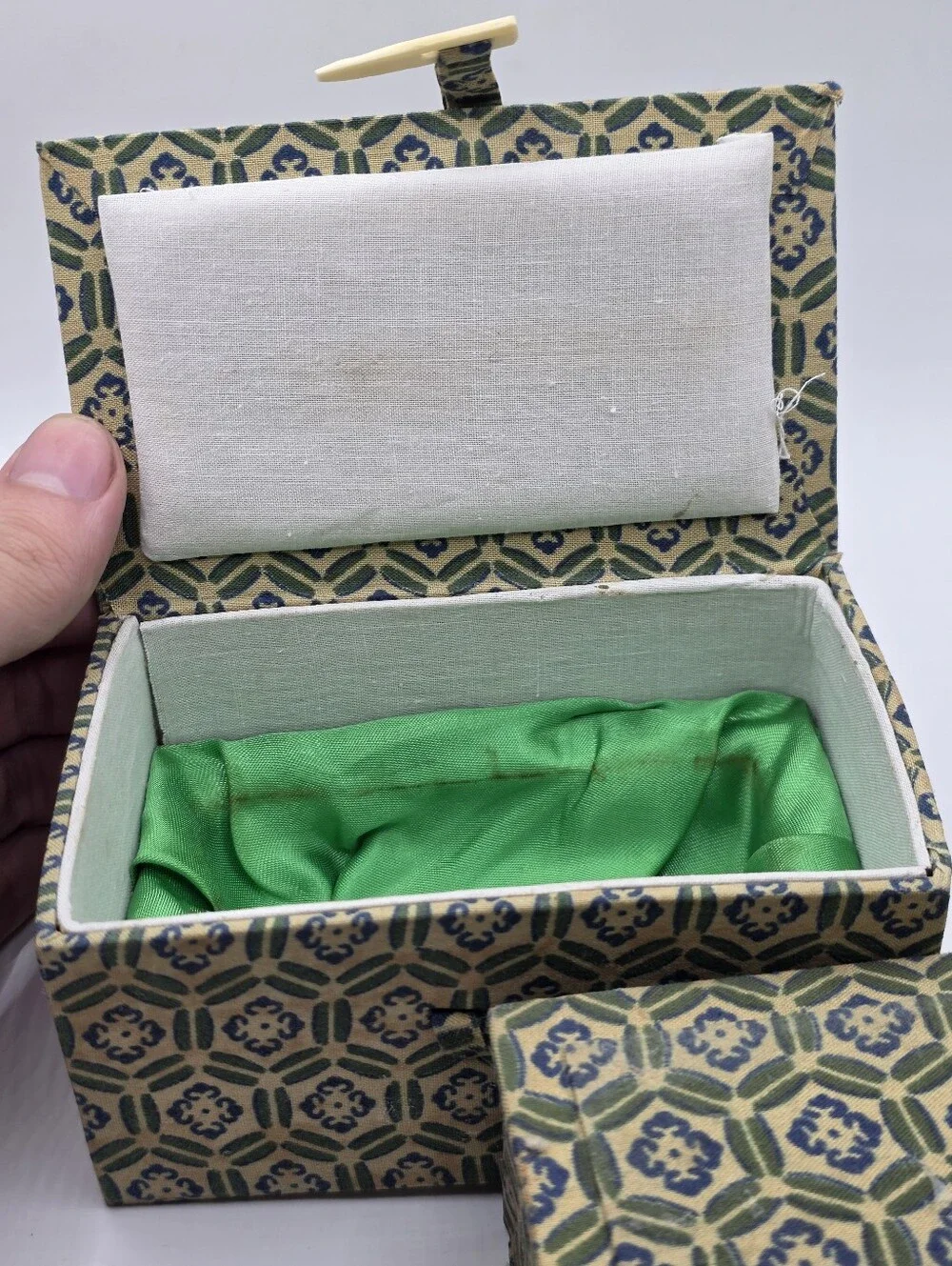 Set of 3 Vintage 1970s Chinese Silk Brocade Keepsake Boxes Green Lining Bone